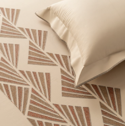 CHARM – Embroidered Beddings