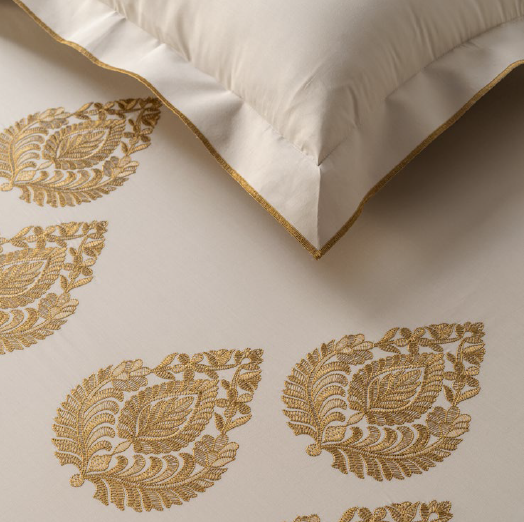 CHARM – Embroidered Beddings