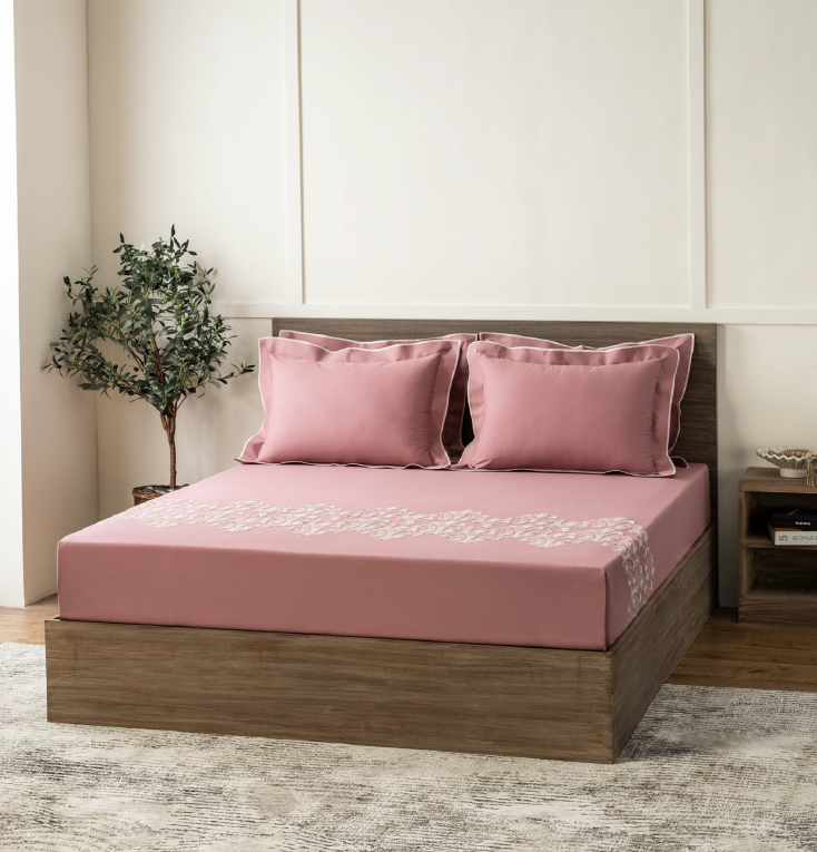 CHARM – Embroidered Beddings