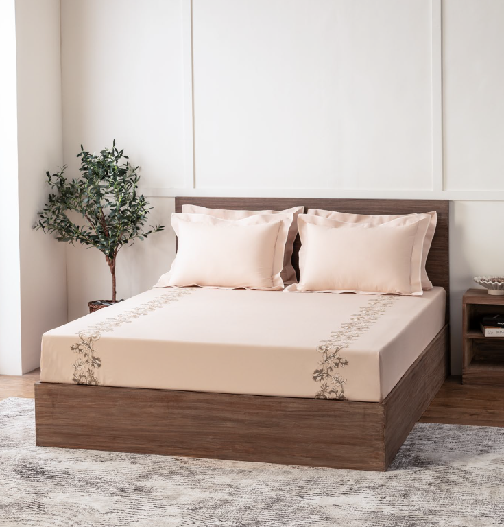 CHARM – Embroidered Beddings