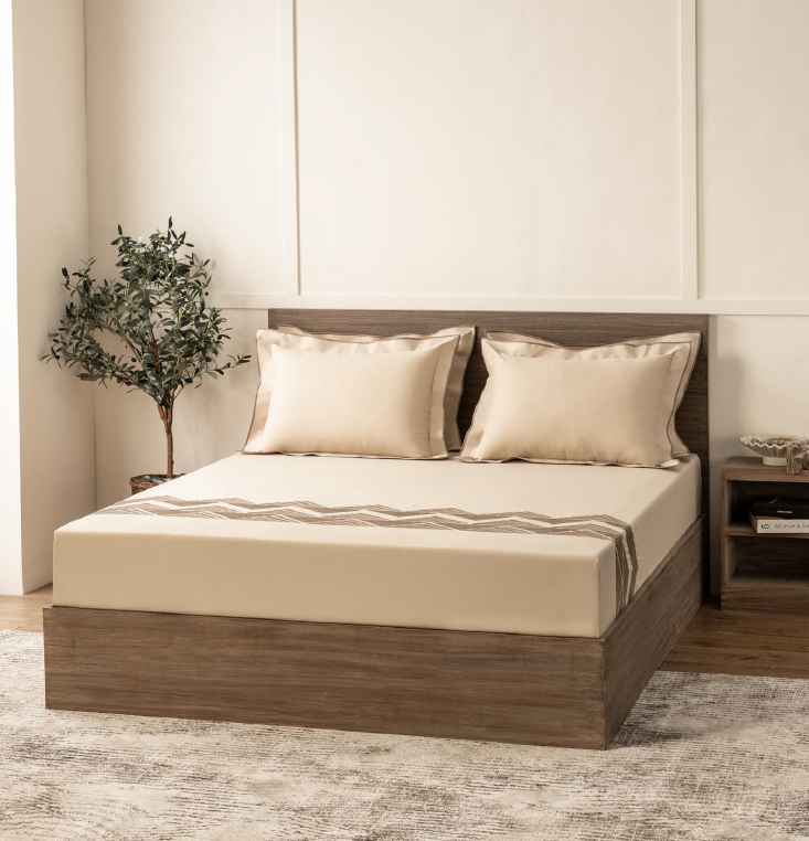 CHARM – Embroidered Beddings