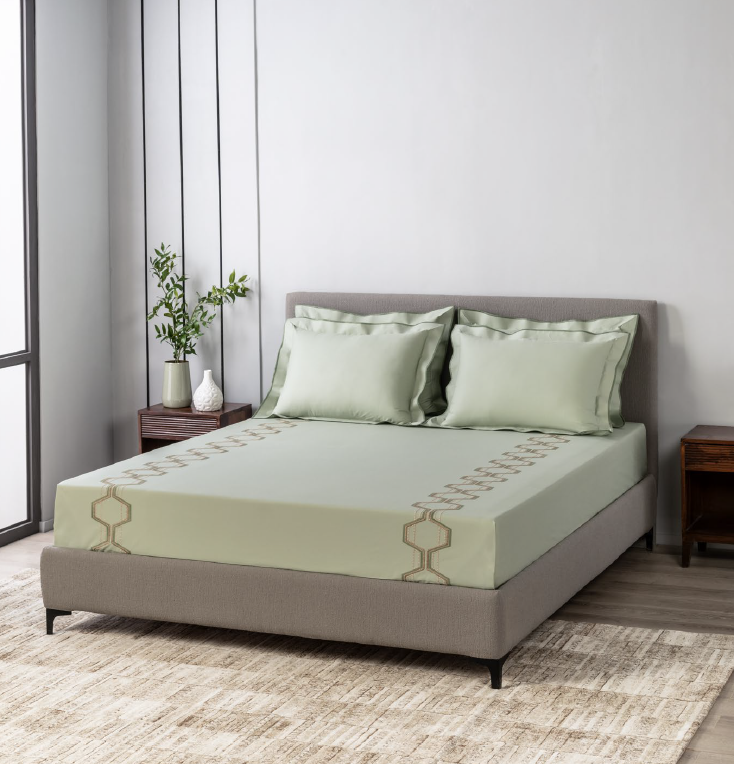 CHARM – Embroidered Beddings